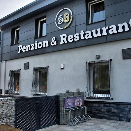 Penzion 68 Otel Kladno Dış mekan fotoğraf